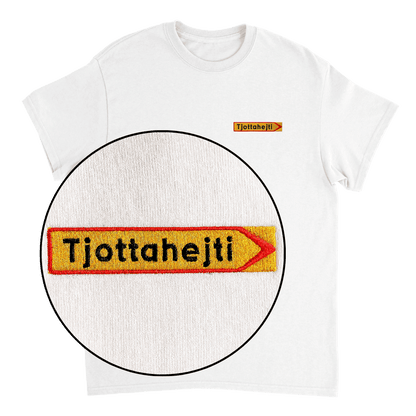Tjottahejti - T-shirt med brodyr 